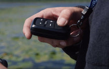 Load image into Gallery viewer, Lowrance LR-1 Bluetooth Remote Control for HDS LIVE - HDS Carbon